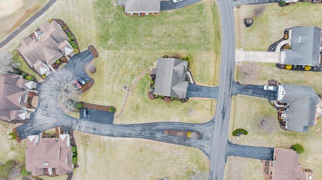 275 Chestnut Creek DR, Hardy, VA 24101