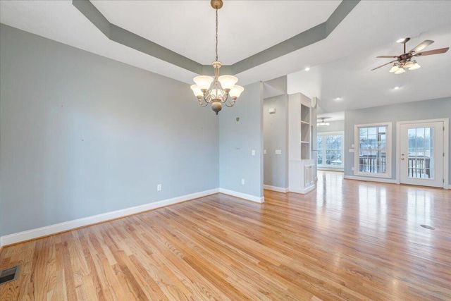 275 Chestnut Creek DR, Hardy, VA 24101