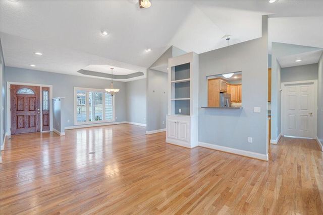 275 Chestnut Creek DR, Hardy, VA 24101