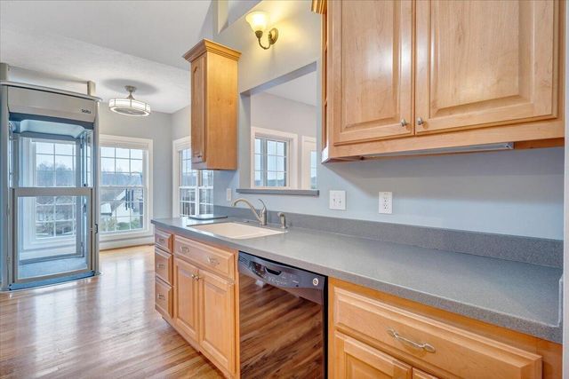 275 Chestnut Creek DR, Hardy, VA 24101