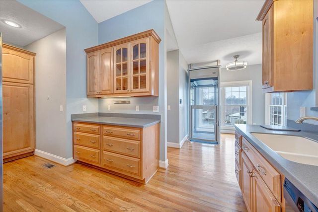 275 Chestnut Creek DR, Hardy, VA 24101