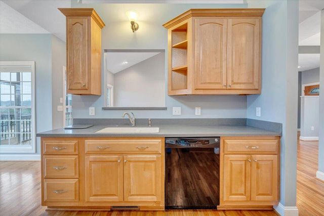 275 Chestnut Creek DR, Hardy, VA 24101