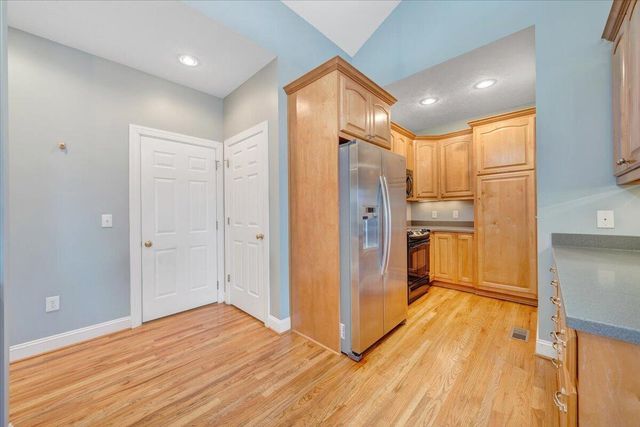 275 Chestnut Creek DR, Hardy, VA 24101