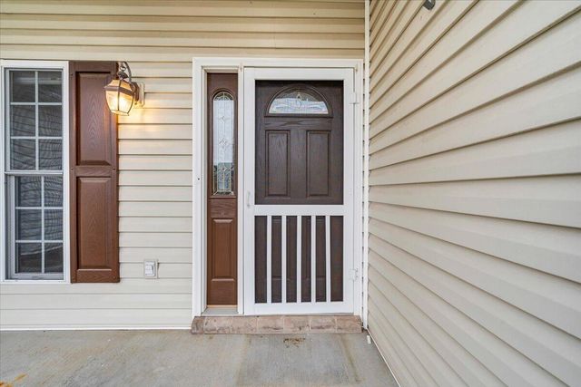 275 Chestnut Creek DR, Hardy, VA 24101