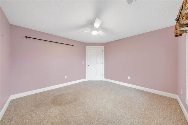 275 Chestnut Creek DR, Hardy, VA 24101