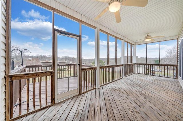 275 Chestnut Creek DR, Hardy, VA 24101