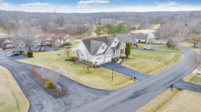 275 Chestnut Creek DR, Hardy, VA 24101