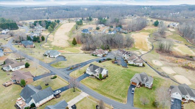 275 Chestnut Creek DR, Hardy, VA 24101