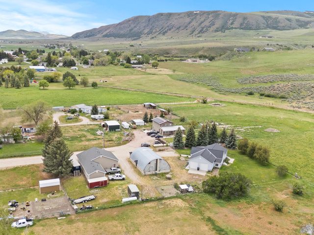 1145 W WESTSIDE HWY, Dayton, ID 83232