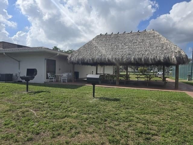 5160 Las Verdes Circle 217, Delray Beach, FL 33484