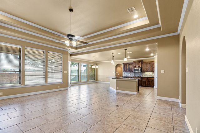 5811 Oak Creek, Midland, TX 79707