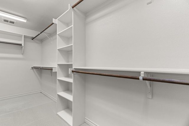 5811 Oak Creek, Midland, TX 79707