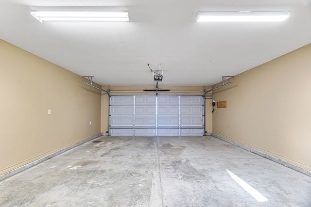 5811 Oak Creek, Midland, TX 79707