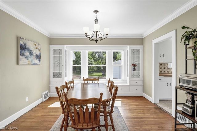 4213 W 223rd Street, Fairview Park, OH 44126