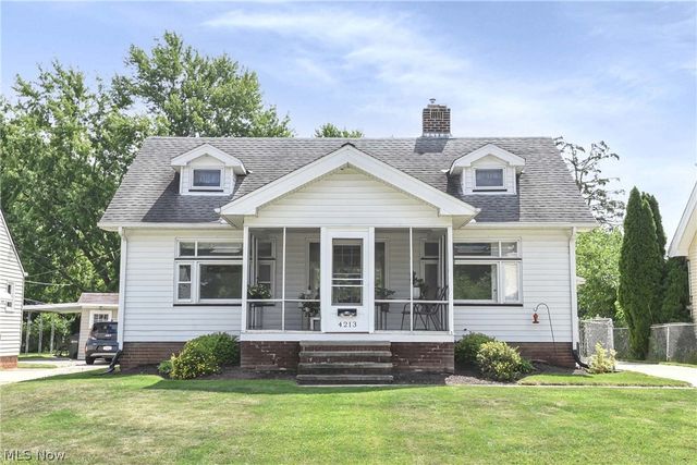 4213 W 223rd Street, Fairview Park, OH 44126