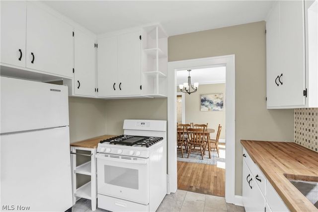 4213 W 223rd Street, Fairview Park, OH 44126
