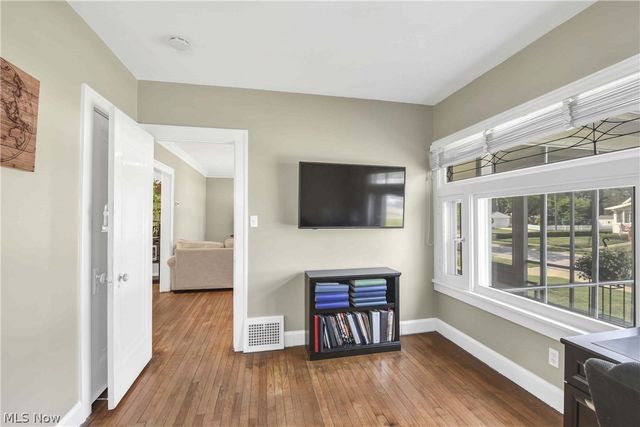 4213 W 223rd Street, Fairview Park, OH 44126