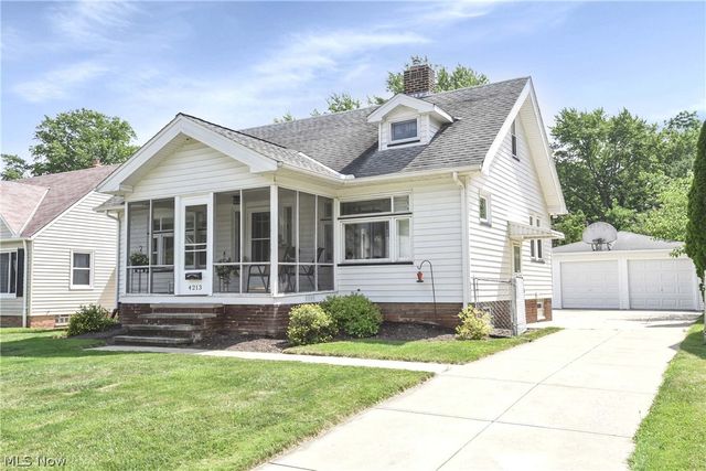4213 W 223rd Street, Fairview Park, OH 44126