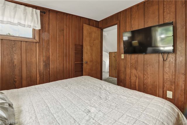 4213 W 223rd Street, Fairview Park, OH 44126