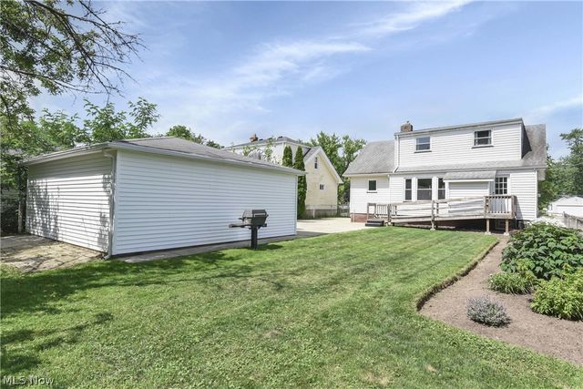 4213 W 223rd Street, Fairview Park, OH 44126