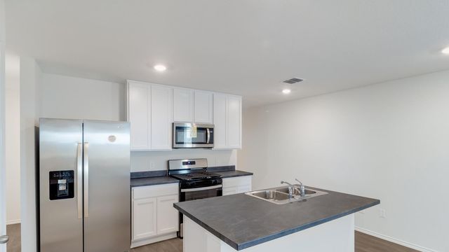 110 Schuenemann WAY, Kyle, TX 78640