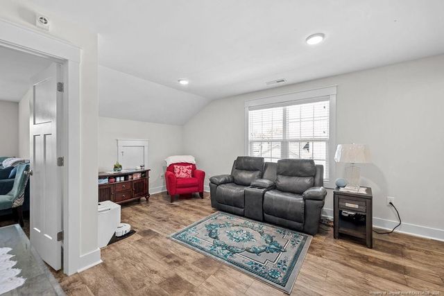 1442 Creekwood Road, Hope Mills, NC 28348