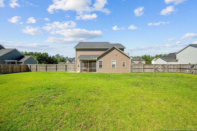 1442 Creekwood Road, Hope Mills, NC 28348