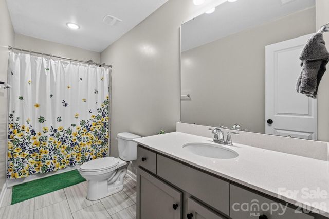 5223 Belstone Lane, Charlotte, NC 28215