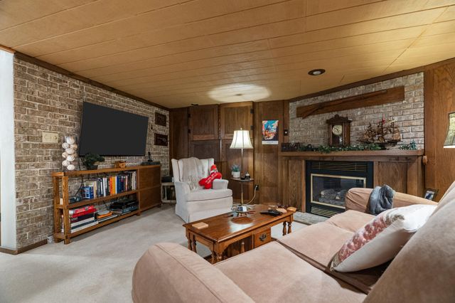 30938 Redfield Street, Milton Twp, MI 49120