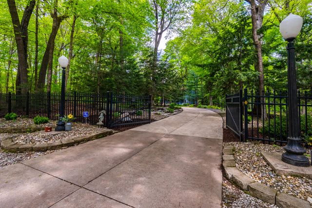 30938 Redfield Street, Milton Twp, MI 49120