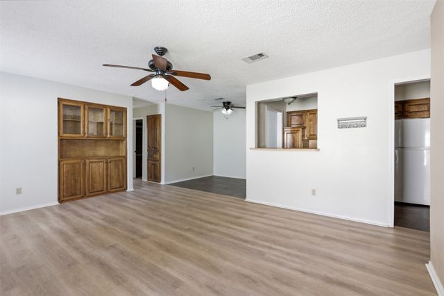409 Gabe Court, Denton, TX 76207