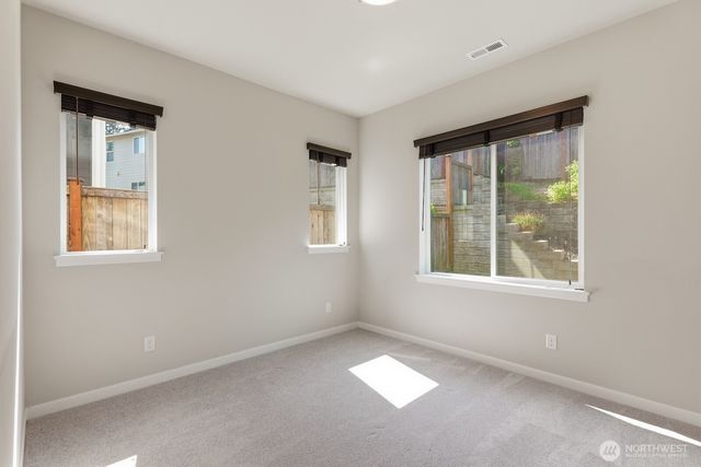 2466 NE Athlon Court, Poulsbo, WA 98370
