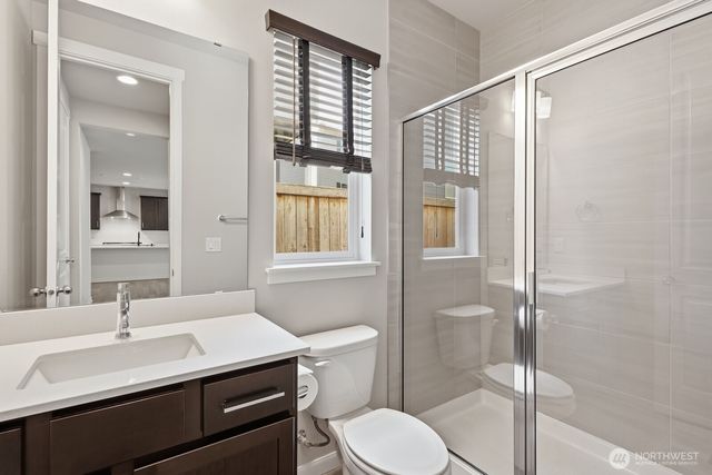 2466 NE Athlon Court, Poulsbo, WA 98370