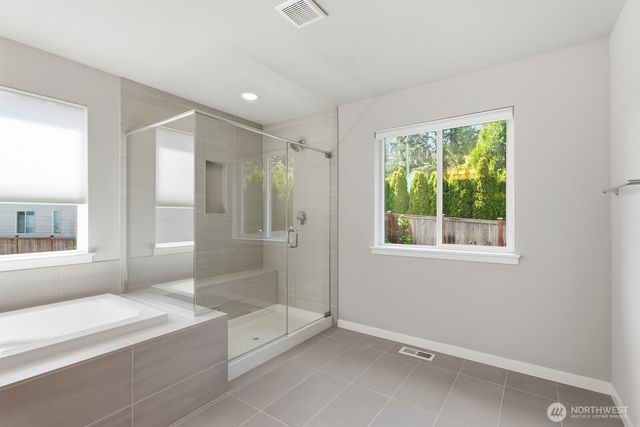 2466 NE Athlon Court, Poulsbo, WA 98370