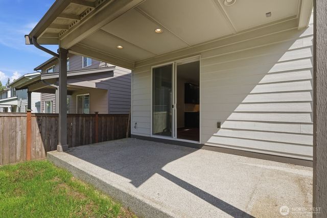 2466 NE Athlon Court, Poulsbo, WA 98370