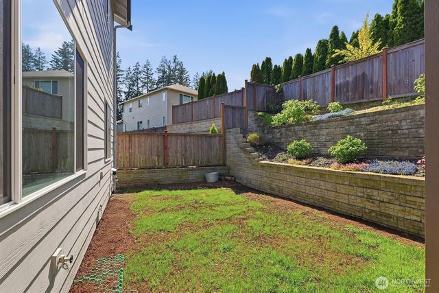 2466 NE Athlon Court, Poulsbo, WA 98370