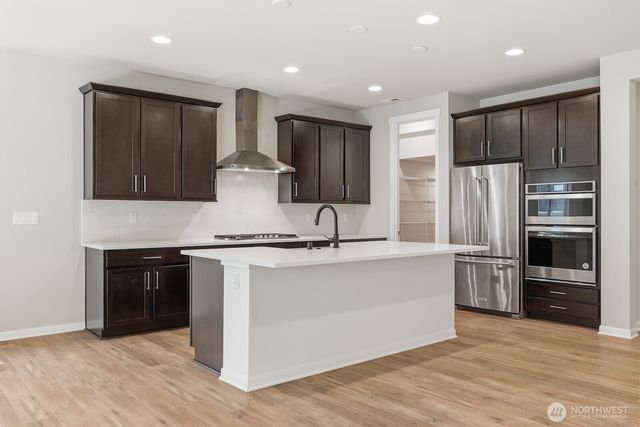 2466 NE Athlon Court, Poulsbo, WA 98370