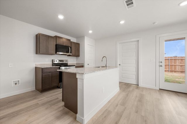 510 E 24th Street, Wolfforth, TX 79382