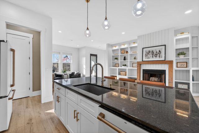 1677 Blackburn Ln, Spring Hill, TN 37174