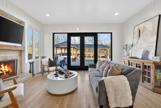 1677 Blackburn Ln, Spring Hill, TN 37174