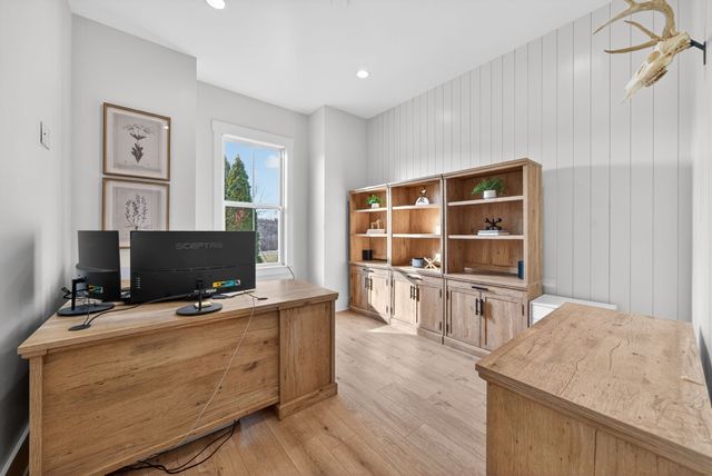 1677 Blackburn Ln, Spring Hill, TN 37174