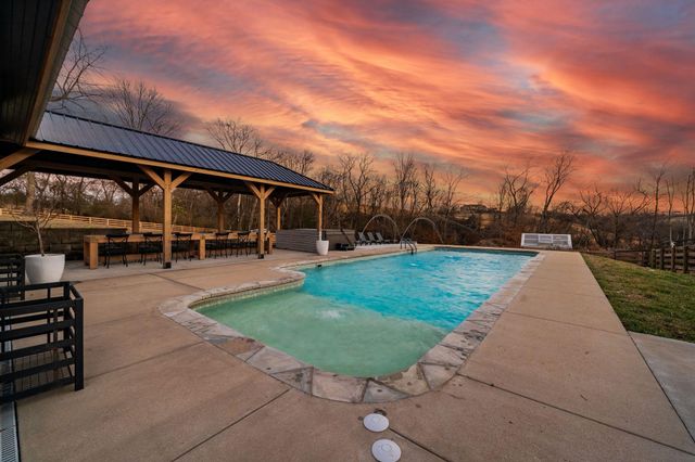 1677 Blackburn Ln, Spring Hill, TN 37174