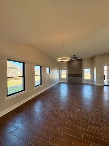 2713 Stone Briar Drive, Mt Pleasant, TX 75455