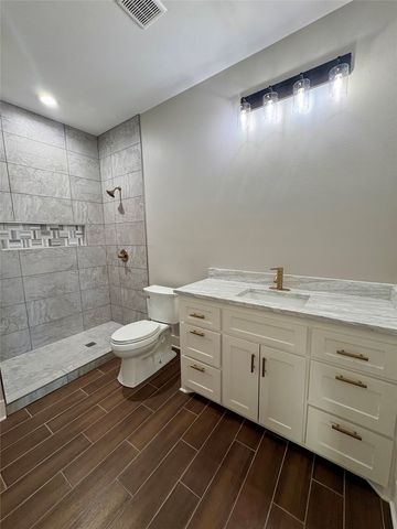 2713 Stone Briar Drive, Mt Pleasant, TX 75455