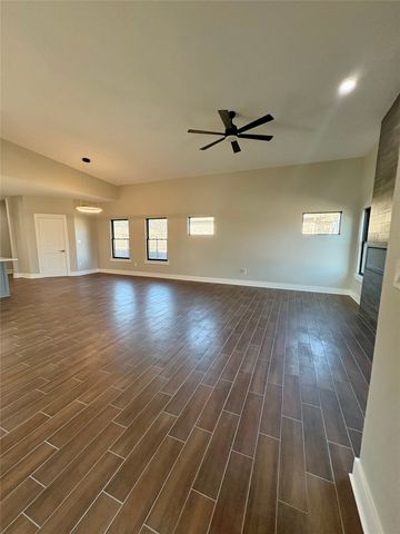 2713 Stone Briar Drive, Mt Pleasant, TX 75455