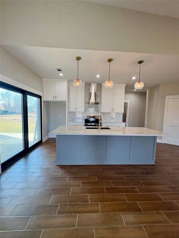 2713 Stone Briar Drive, Mt Pleasant, TX 75455