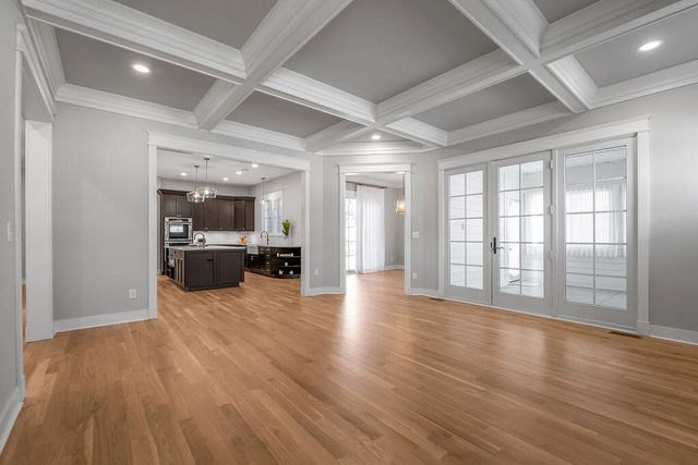 1905 General Warfield Way, Lexington, KY 40505