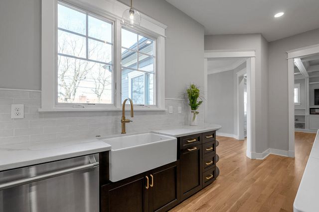 1905 General Warfield Way, Lexington, KY 40505