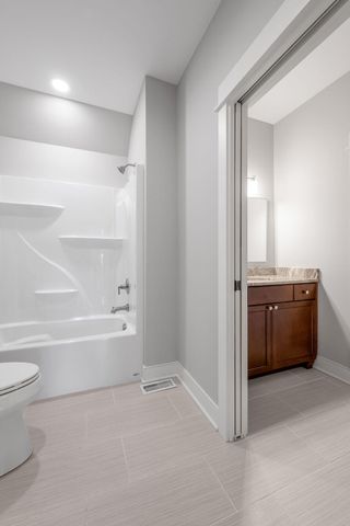 1905 General Warfield Way, Lexington, KY 40505