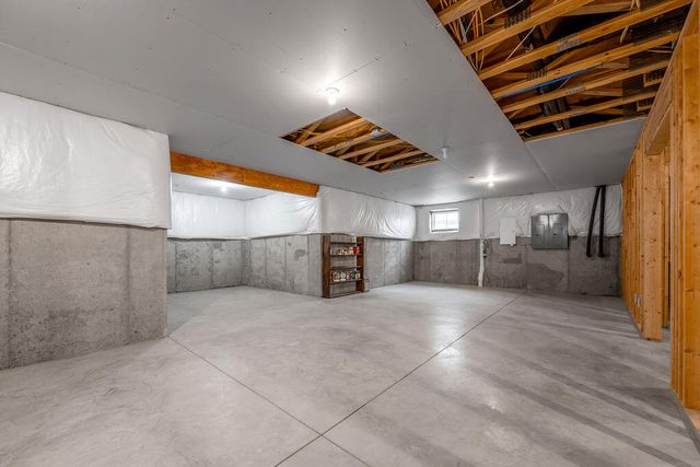 1905 General Warfield Way, Lexington, KY 40505